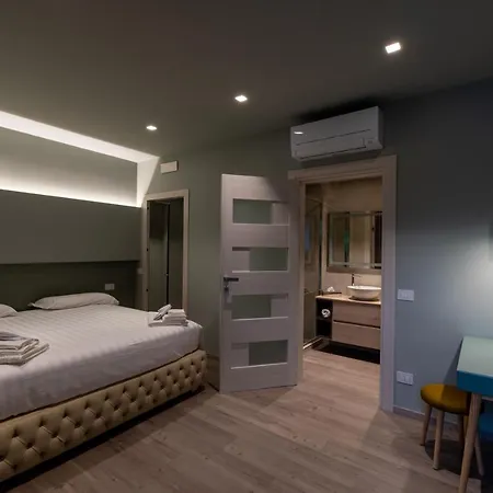 Divino Deluxe فندق مبيت وإفطار